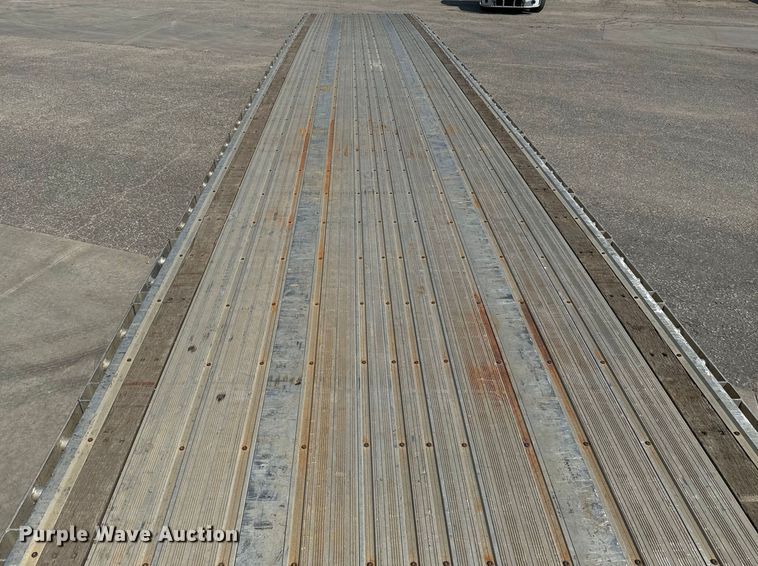 image for item LF9872 2013 Great Dane  FXP-0024-00048  flatbed trailer