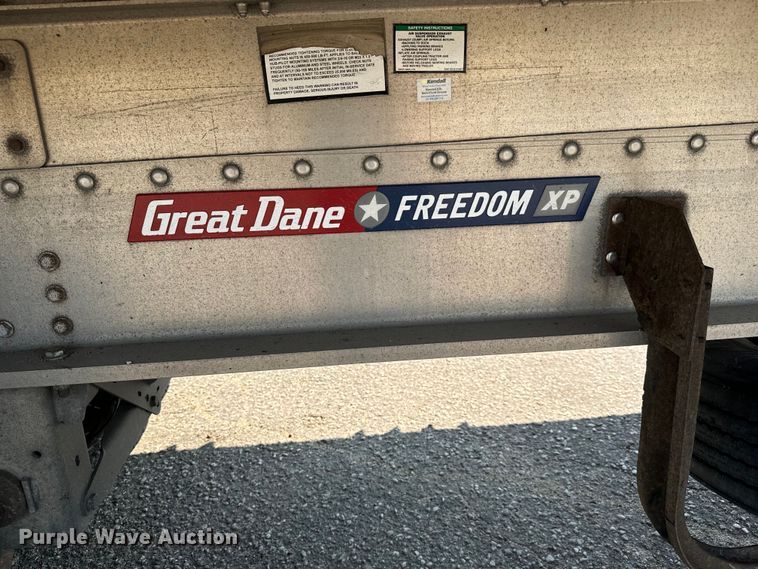 image for item LF9872 2013 Great Dane  FXP-0024-00048  flatbed trailer