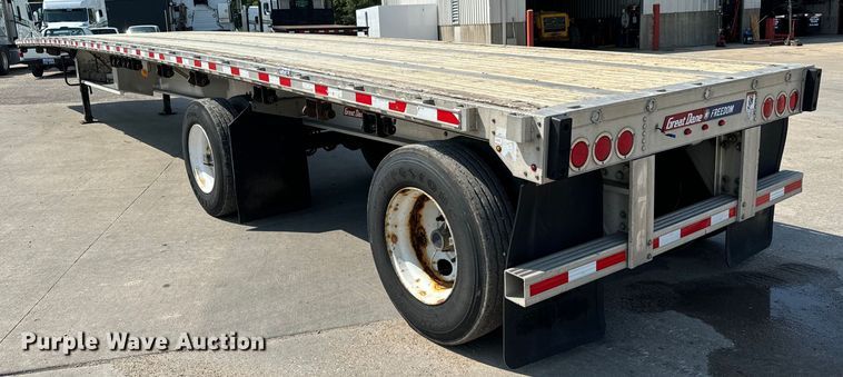 image for item LF9873 2013 Great Dane  FXP-0024-00048  flatbed trailer