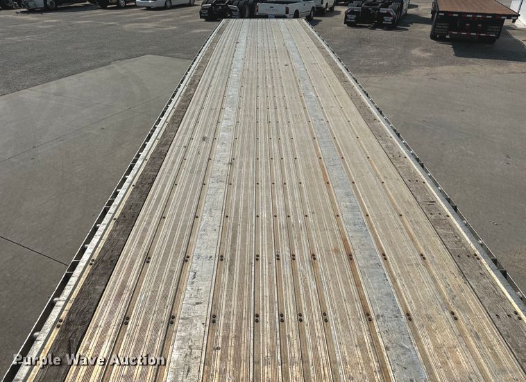 image for item LF9873 2013 Great Dane  FXP-0024-00048  flatbed trailer