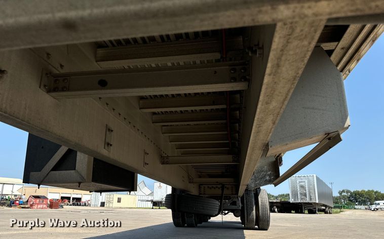 image for item LF9873 2013 Great Dane  FXP-0024-00048  flatbed trailer