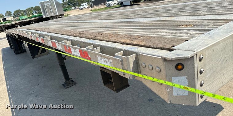 image for item LF9873 2013 Great Dane  FXP-0024-00048  flatbed trailer