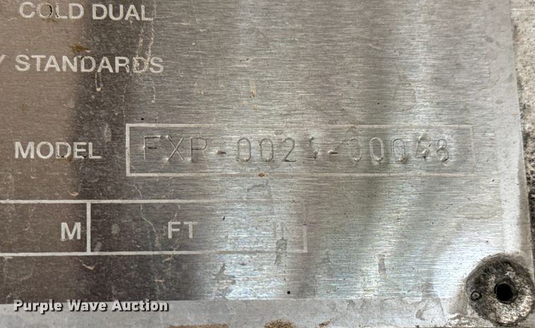 image for item LF9873 2013 Great Dane  FXP-0024-00048  flatbed trailer