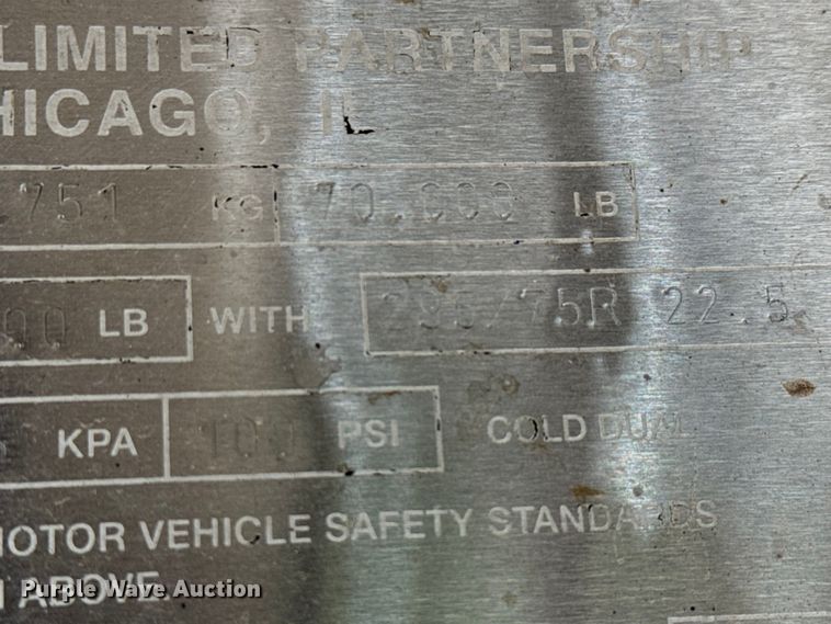 image for item LF9873 2013 Great Dane  FXP-0024-00048  flatbed trailer