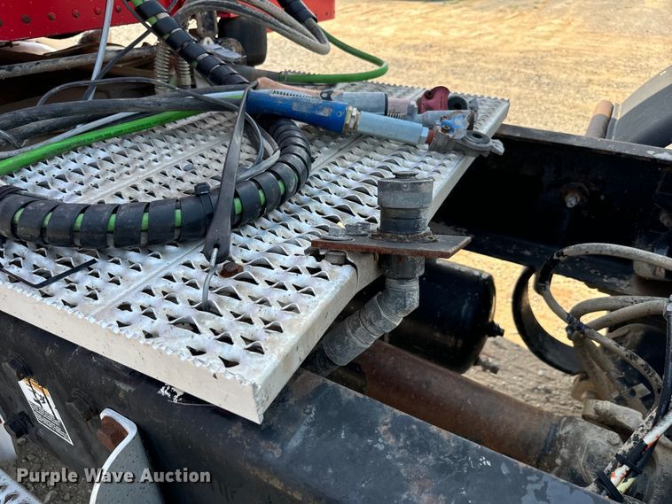 image for item LV9268 2007 Peterbilt  378 semi truck