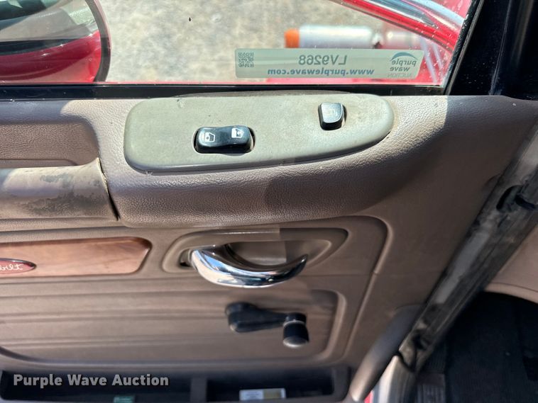 image for item LV9268 2007 Peterbilt  378 semi truck