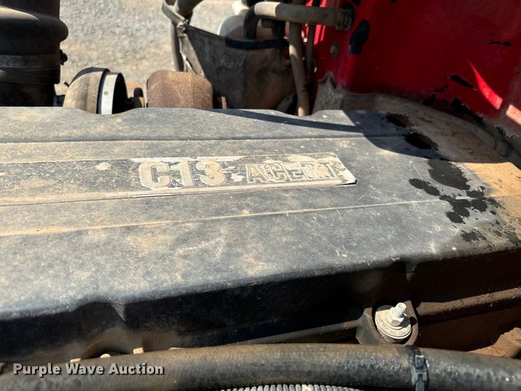 image for item LV9268 2007 Peterbilt  378 semi truck