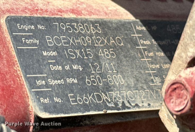 image for item LV9270 2012 Peterbilt  367 semi truck