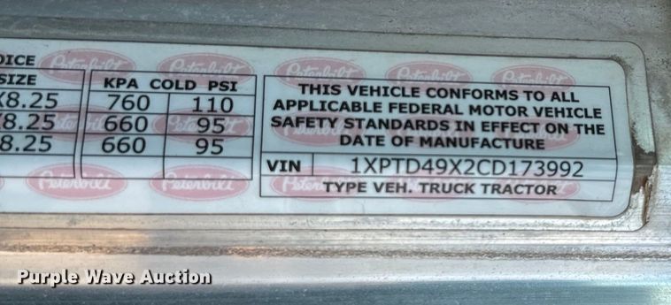 image for item LV9270 2012 Peterbilt  367 semi truck