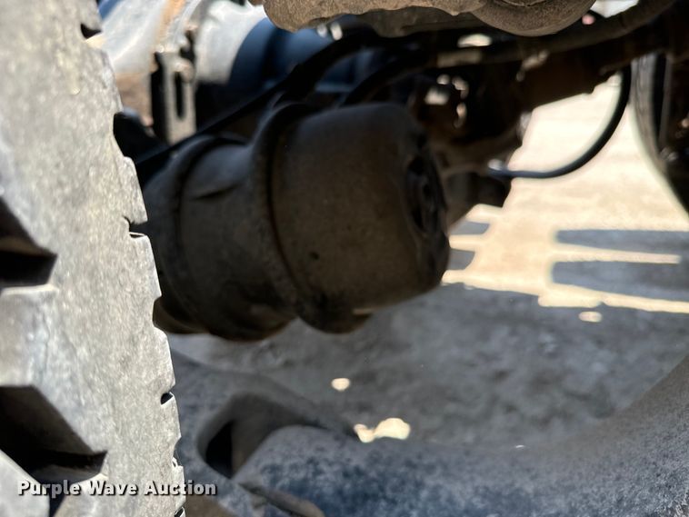 image for item MV9006 2019 Kenworth  W900 semi truck