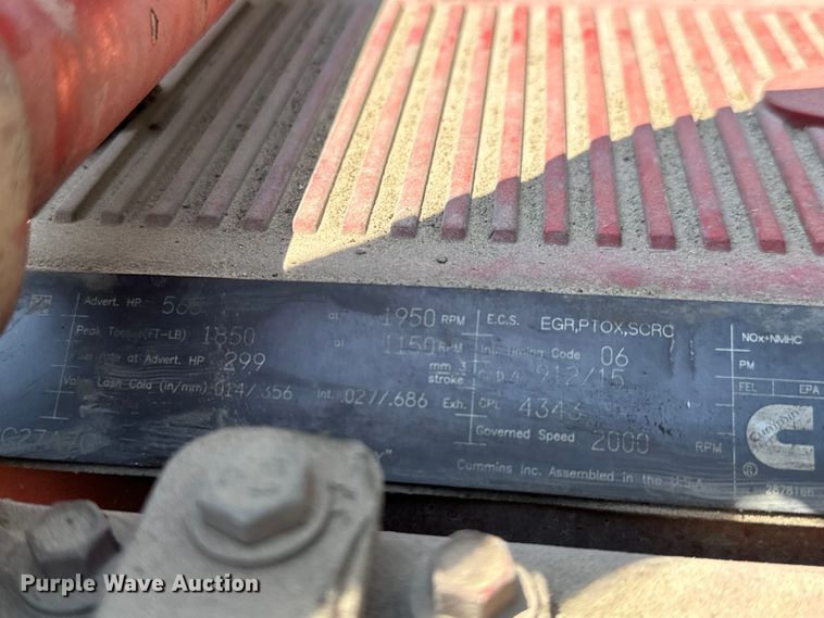 image for item MV9006 2019 Kenworth  W900 semi truck