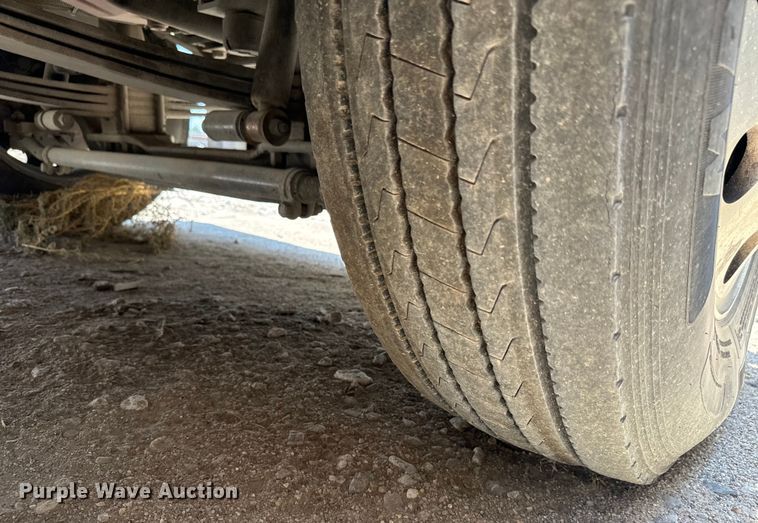 image for item MV9006 2019 Kenworth  W900 semi truck