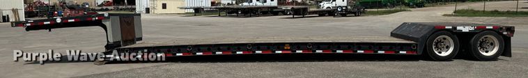 image for item MV9016 2005 Fontaine Specialized  353WDMR lowboy equipment trailer