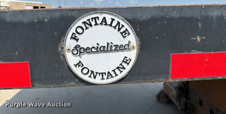 image for item MV9016 2005 Fontaine Specialized  353WDMR lowboy equipment trailer