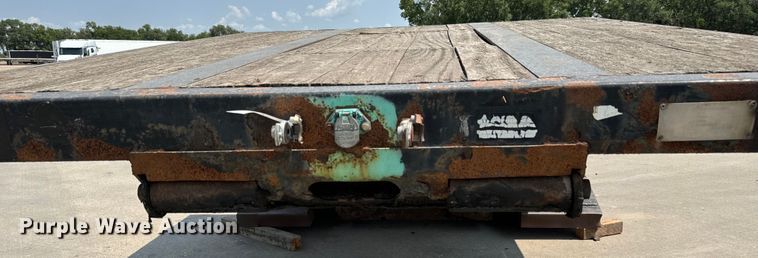 image for item MV9017 2008 XL Specialized XL70MFG lowboy equipment trailer