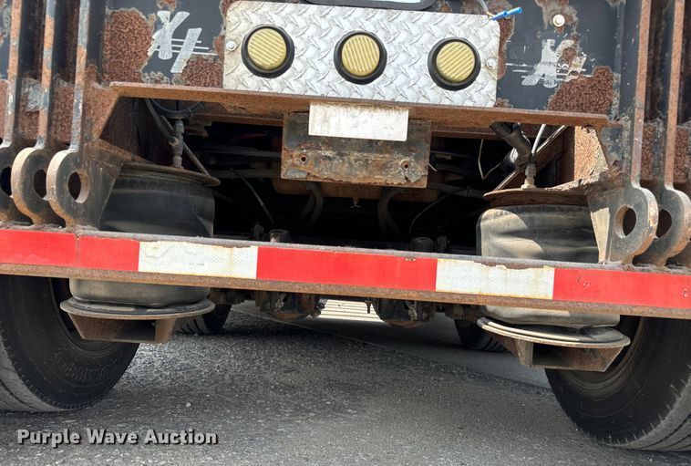 image for item MV9017 2008 XL Specialized XL70MFG lowboy equipment trailer