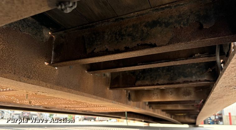 image for item MV9017 2008 XL Specialized XL70MFG lowboy equipment trailer