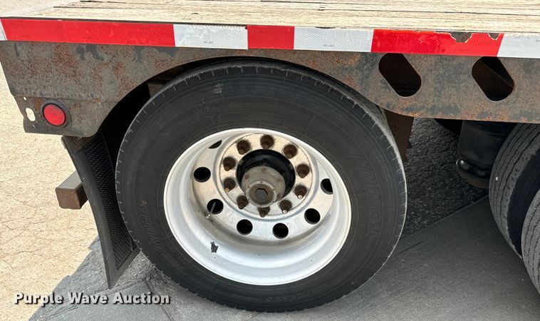 image for item MV9017 2008 XL Specialized XL70MFG lowboy equipment trailer