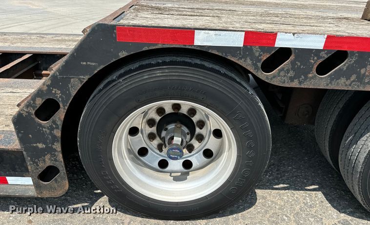 image for item MV9017 2008 XL Specialized XL70MFG lowboy equipment trailer