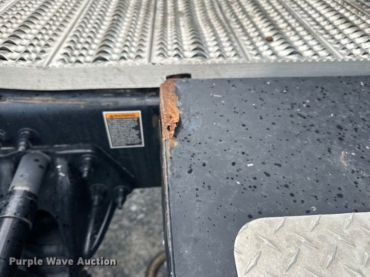 image for item NN9476 2019 Peterbilt  579 semi truck