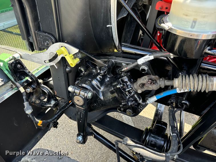 image for item NQ9676 2021 Peterbilt  389 semi truck