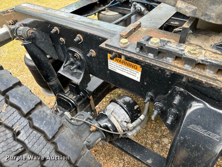 image for item NQ9678 2016 Freightliner  Cascadia 125 semi truck