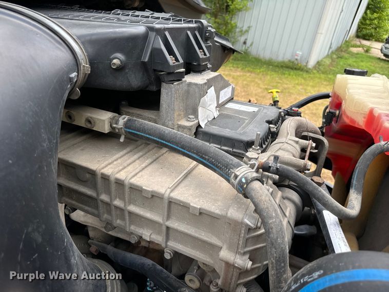 image for item NQ9678 2016 Freightliner  Cascadia 125 semi truck