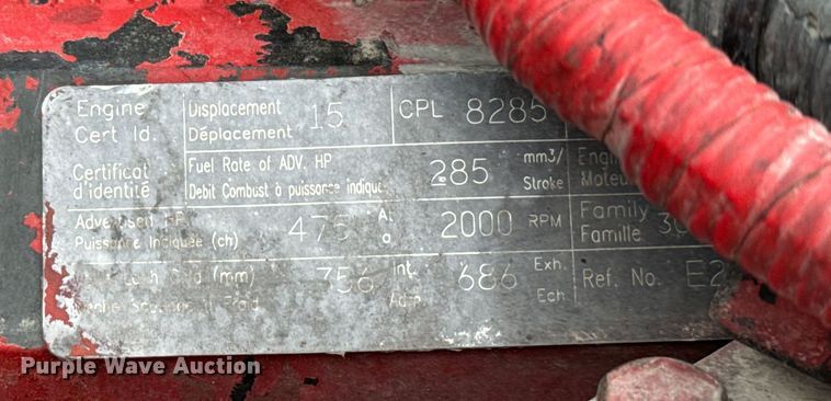 image for item NQ9679 2004 Kenworth W900L semi truck