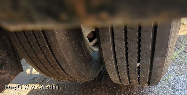 image for item NW9578 2013 XL Specialized Trailers XL 110 HDG lowboy equipment trailer