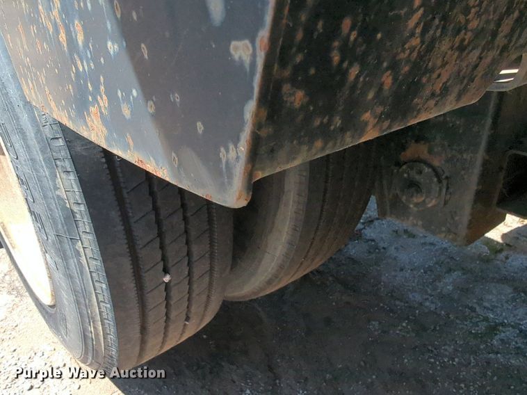 image for item NW9578 2013 XL Specialized Trailers XL 110 HDG lowboy equipment trailer