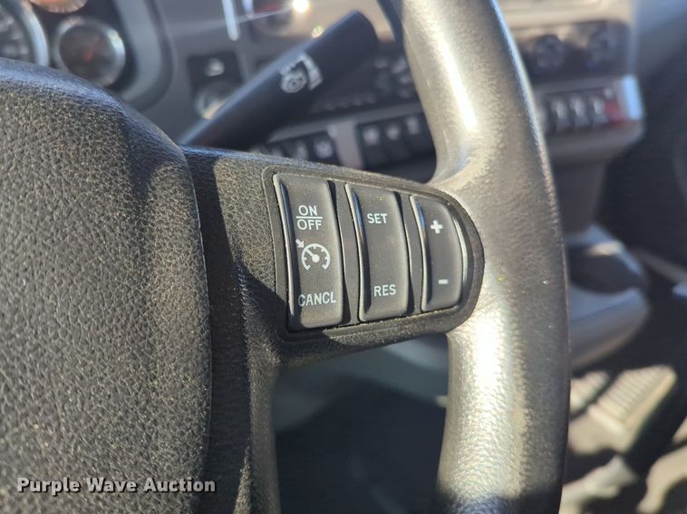 image for item NW9614 2020 Kenworth  T880 semi truck