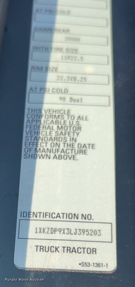 image for item NW9614 2020 Kenworth  T880 semi truck