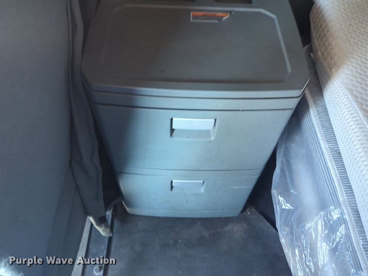 image for item NW9617 2019 Kenworth  T680 semi truck