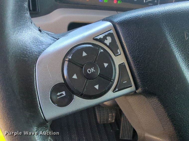 image for item NW9618 2021 Freightliner  Cascadia 126 semi truck