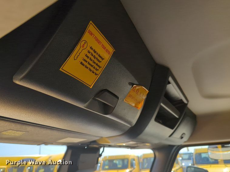 image for item NW9618 2021 Freightliner  Cascadia 126 semi truck