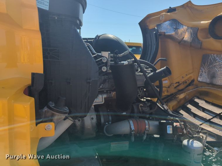 image for item NW9619 2021 Freightliner  Cascadia 126 semi truck