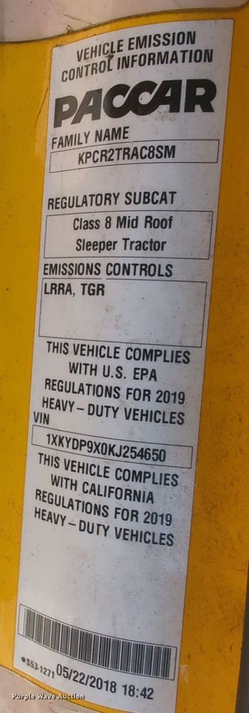 image for item NW9620 2019 Kenworth  T680 semi truck