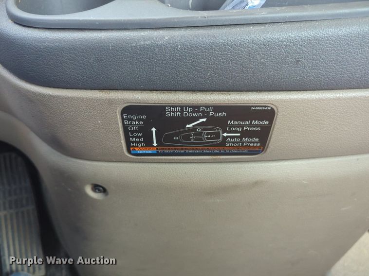 image for item NW9622 2018 Freightliner  Cascadia 125 semi truck