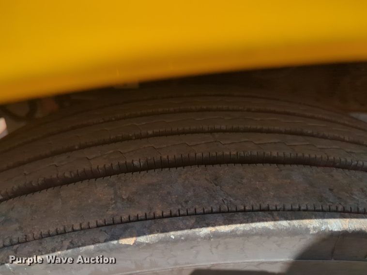 image for item NW9623 2021 Kenworth  T680 semi truck