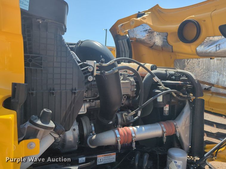 image for item NW9625 2021 Freightliner  Cascadia 126 semi truck