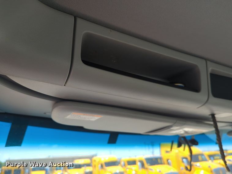 image for item NW9627 2020 Kenworth  T880 semi truck