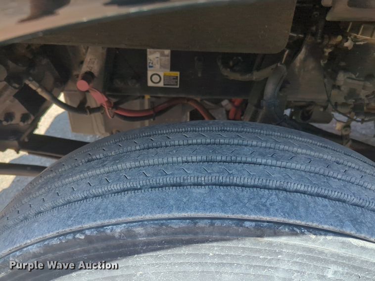 image for item NW9627 2020 Kenworth  T880 semi truck