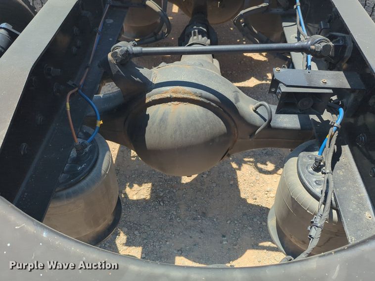 image for item NW9629 2021 Freightliner Cascadia 126 semi truck