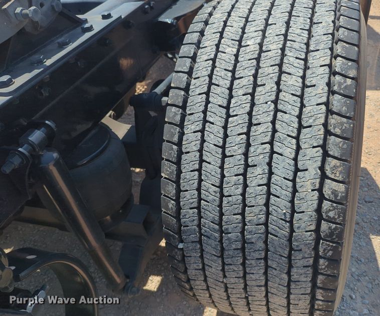 image for item NW9630 2020 Kenworth T680 semi truck