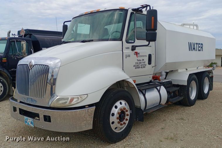 image for item NY9315 2007 International  8600 water truck