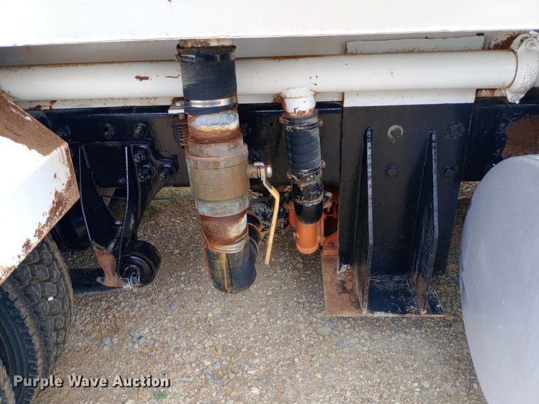 image for item NY9315 2007 International  8600 water truck