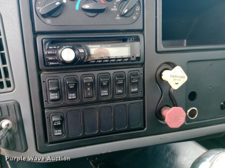 image for item NY9315 2007 International  8600 water truck