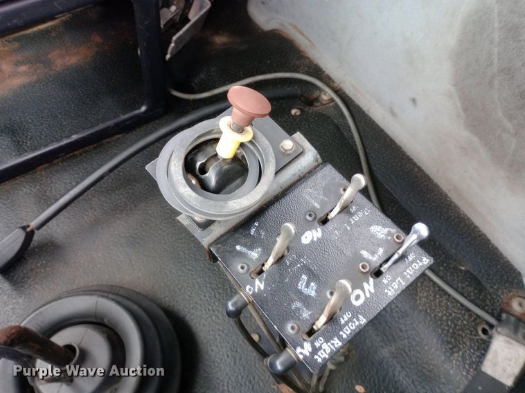 image for item NY9315 2007 International  8600 water truck