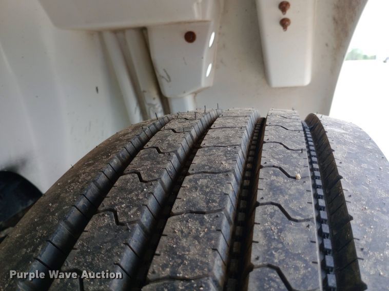 image for item NY9315 2007 International  8600 water truck