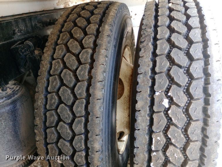 image for item NY9315 2007 International  8600 water truck